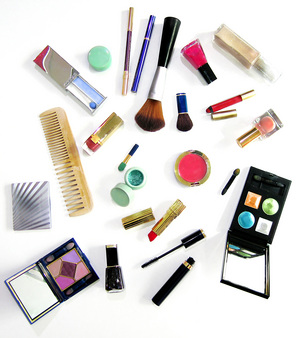 http://berige.com/free-makeup-samples/free-make-up-samples.jpg